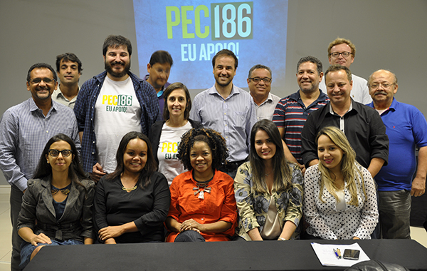 PEC 186: campanha avança em Brasília