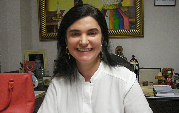 Simone Morgado na presidência da CFT