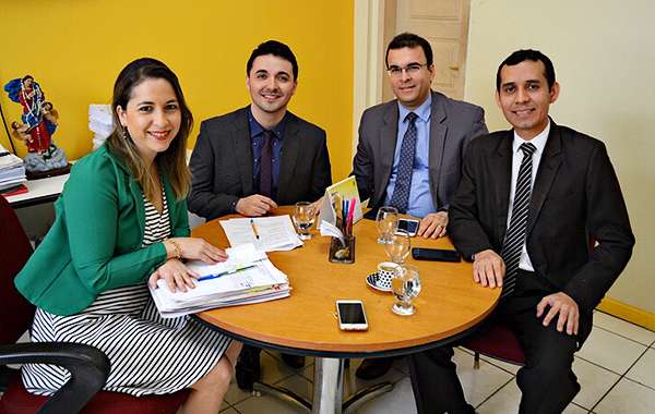 Sindifisco encaminha processos no Igeprev