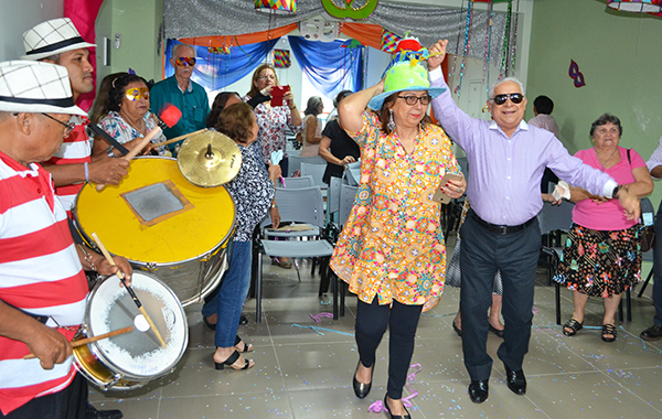 Sindifisco festeja o Dia do Aposentado