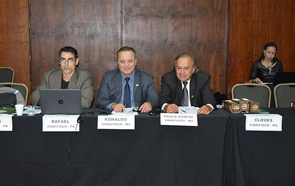 Sindifisco presente no CD da Fenafisco