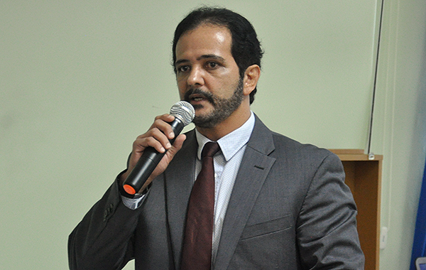 Catete no Fórum de Entidades Sindicais