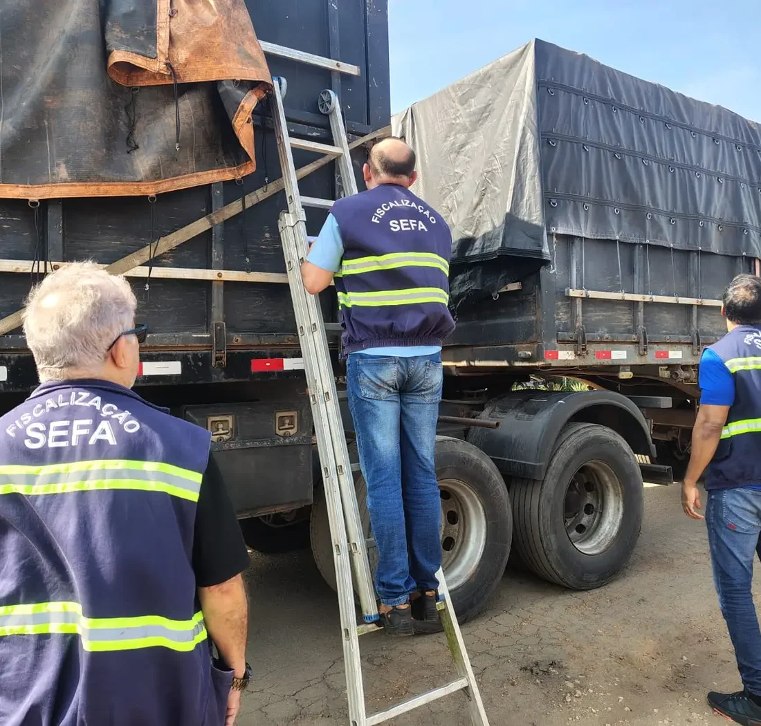 Fiscalização da SEFA apreende carga de sucata de vidro com nota irregular em Cachoeira do Piriá