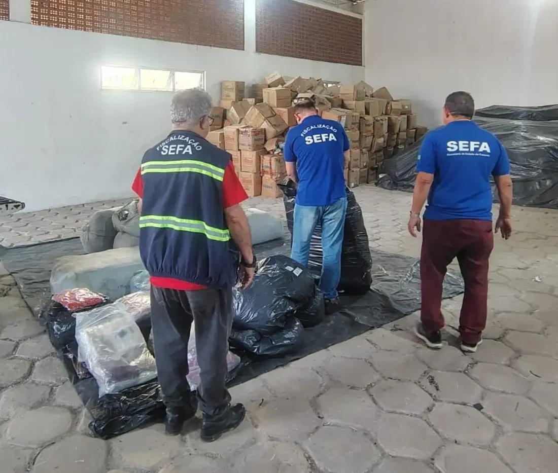 Fiscais da SEFA apreendem mais de 1,1 mil peças de confecções em Cachoeira do Piriá