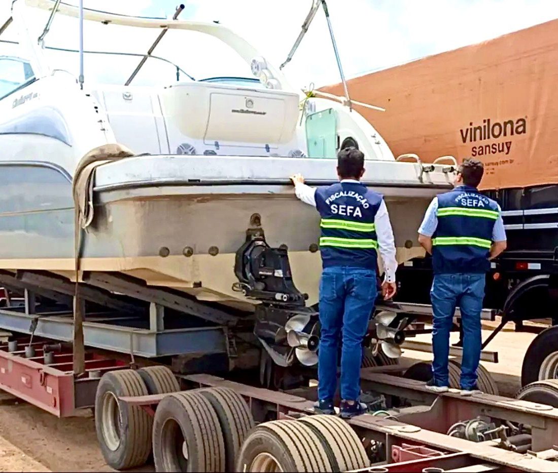 Fiscais da SEFA interceptam lancha de R$ 550 mil com documentação irregular em Cachoeira do Piriá